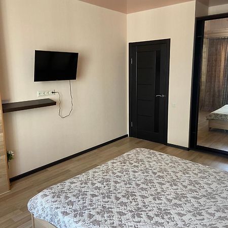 New Studio Apartment Одесса Экстерьер фото